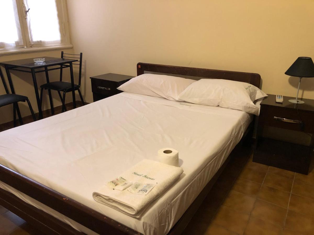 Hotel Atenas Буенос Айрес Екстериор снимка