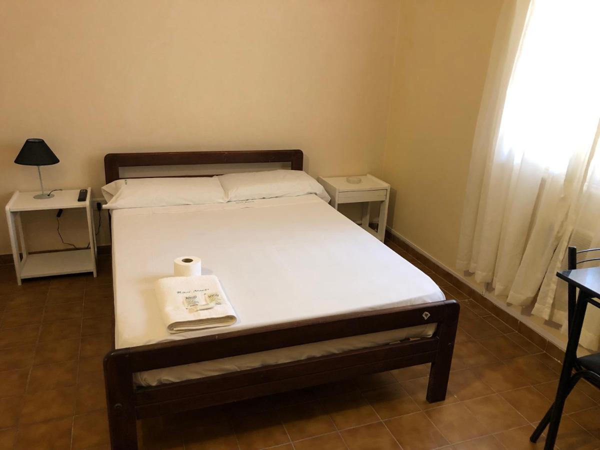 Hotel Atenas Буенос Айрес Екстериор снимка