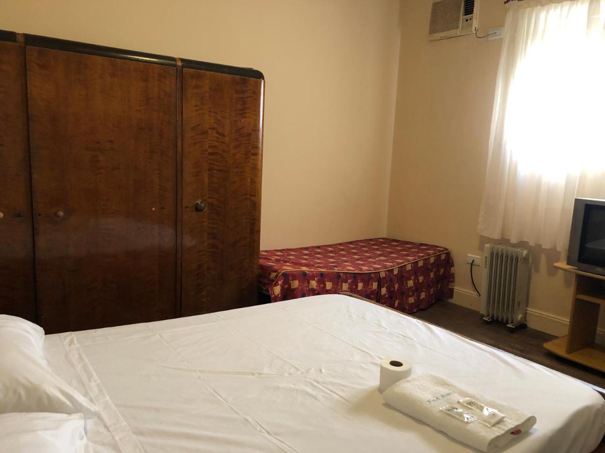 Hotel Atenas Буенос Айрес Екстериор снимка